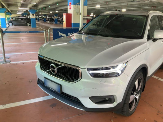 Volvo XC40 2.0 D3 Business Plus AWD 2019 – снимка 2