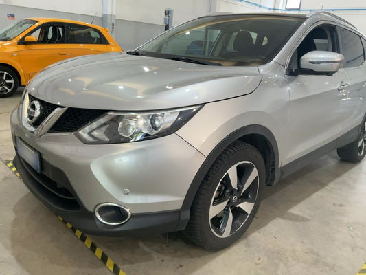 Nissan Qashqai 1.6 dCi N-Connecta 4x4 2017 – снимка 2