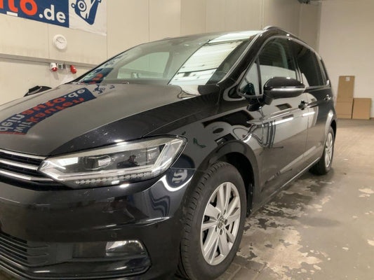 Volkswagen Touran 2.0 TDI Comfortline BlueMotion Tech 2021 – снимка 2