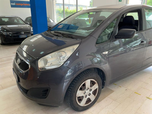 Kia Venga 1.4 Easy 2012 – снимка 2