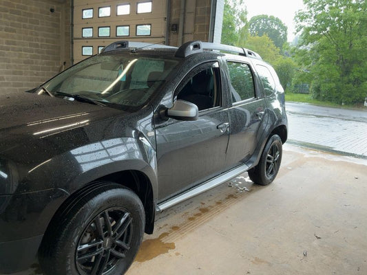 Dacia Duster 1.2 TCe Urban Explorer 4x2 2016 – снимка 2