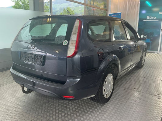 Ford Focus 1.6 TDCi Trend 2010 – снимка 2