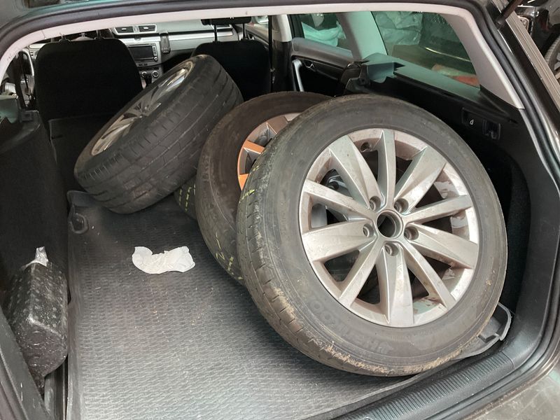 Volkswagen Passat 2.0 TDI Comfortline 4Motion BlueMotion Tech 2013 – снимка 22