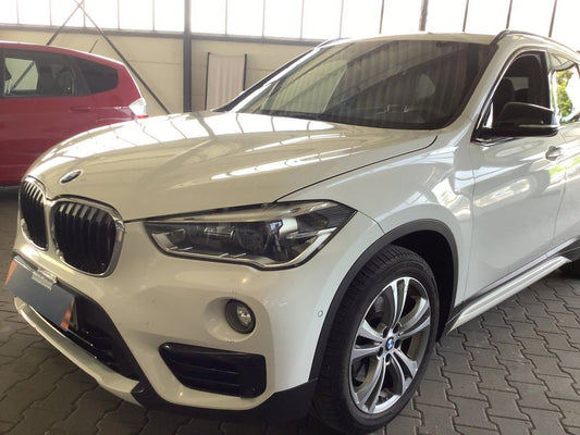 BMW X1 xDrive 20d Sport Line 2015 – снимка 2