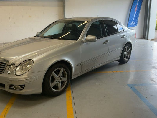 Mercedes-Benz E-Klasse E 320 CDI 4Matic Avantgarde 2008 – снимка 2
