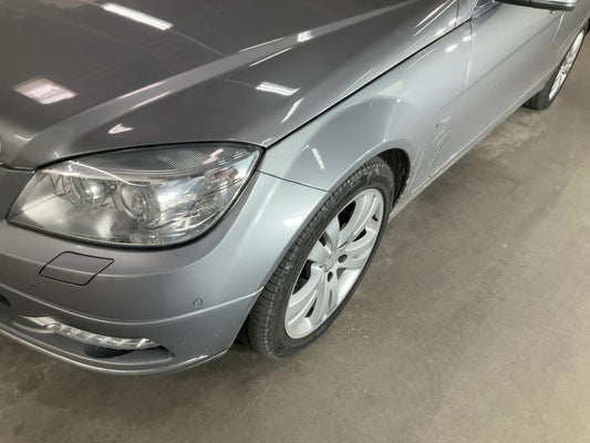 Mercedes-Benz C-Klasse C 350 CDI BlueEfficiency Avantgarde 2010 – снимка 2