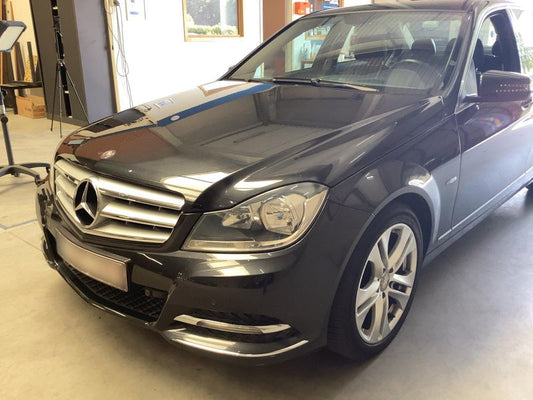 Mercedes-Benz C-Klasse C 180 CDI BlueEfficiency Avantgarde 2011 – снимка 2