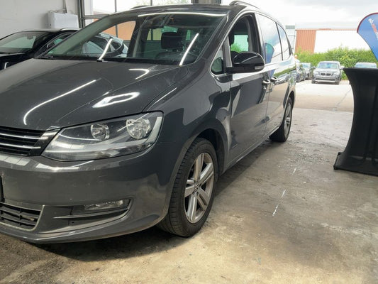 Volkswagen Sharan 2.0 TDI Match BlueMotion Tech 2012 – снимка 2