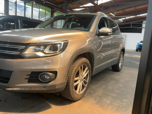 Volkswagen Tiguan 2.0 TDI Sport & Style 4Motion BlueMotion Tech 2014 – снимка 2