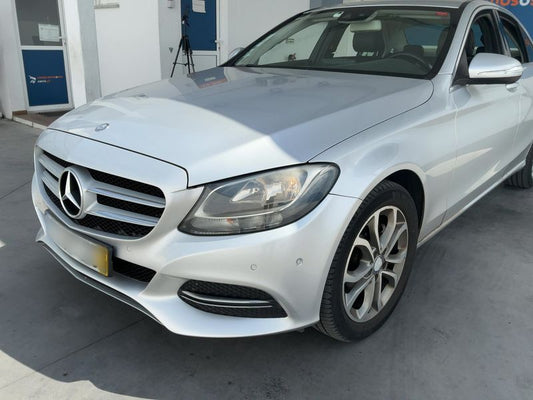 Mercedes-Benz C-Klasse C 220 d BlueTEC Avantgarde 2014 – снимка 2