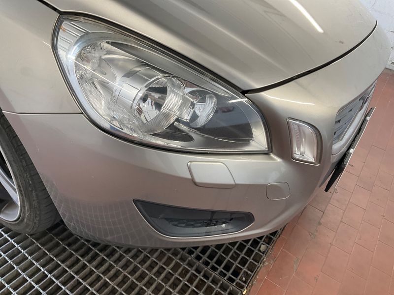 Volvo S60 1.6 T4 Momentum 2011 – снимка 34