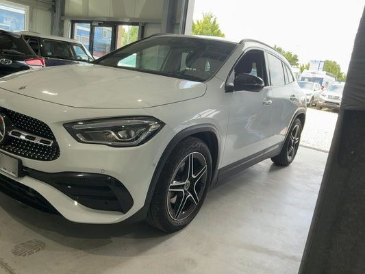 Mercedes-Benz GLA-Klasse GLA 200 AMG Line 2022 – снимка 2