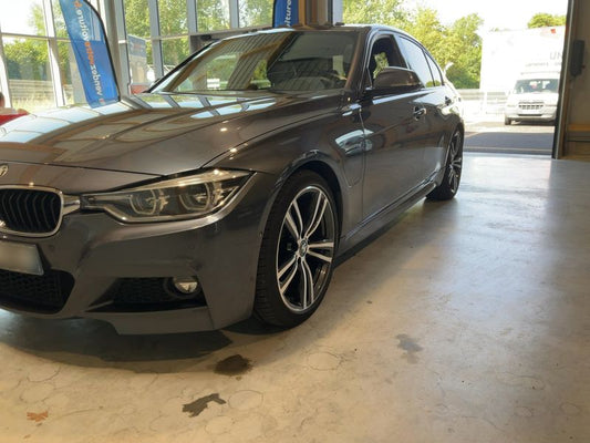 BMW 3er 330e M Sport 2016 – снимка 2