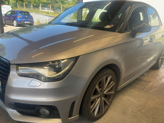Audi A1 Sportback 1.6 TDI S line edition 2014 – снимка 2