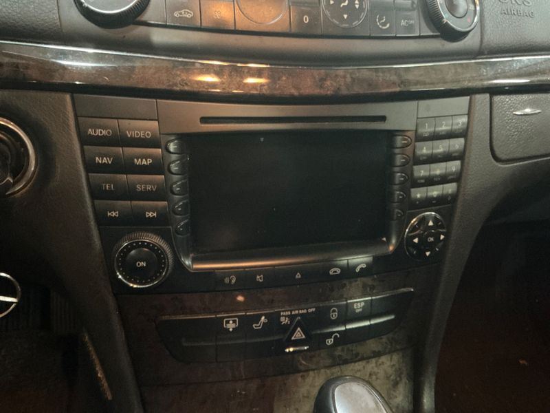 Mercedes-Benz E-Klasse E 320 CDI Avantgarde 2004 – снимка 25