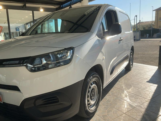 Toyota ProAce City 1.5 D-4D L1 Active 2021 – снимка 2