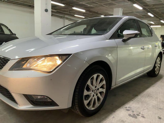 Seat Leon 1.6 TDI Style 2015 – снимка 2