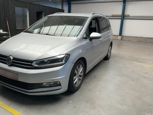 Volkswagen Touran 1.2 TSI Carat BlueMotion Tech 2017 – снимка 2