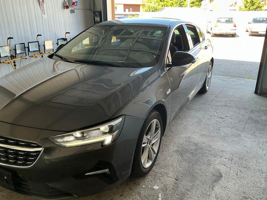 Opel Insignia Grand Sport 2.0 CDTI Business 2022 – снимка 2