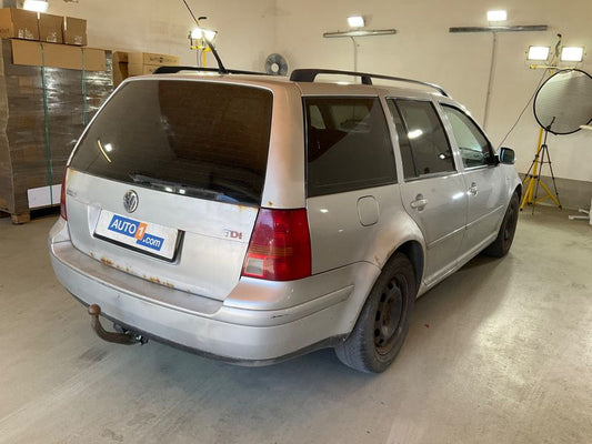 Volkswagen Golf IV 1.9 TDI Highline 2000 – снимка 2