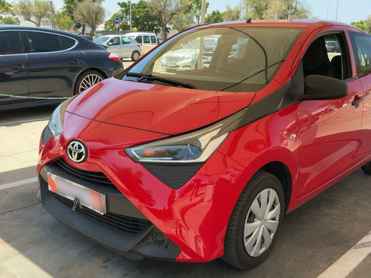 Toyota Aygo 1.0 VVT-i X 2020 – снимка 2