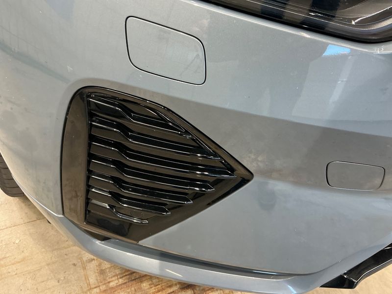 Volvo XC60 2.0 B4 Mild-Hybrid R Design 2WD 2021 – снимка 28