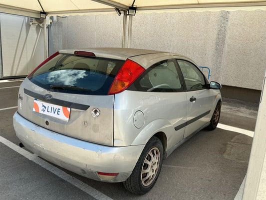 Ford Focus 1.6 Trend 2000 – снимка 2