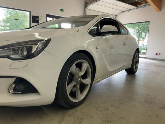 Opel Astra GTC 2.0 CDTI Biturbo BiTurbo 2014 – снимка 2