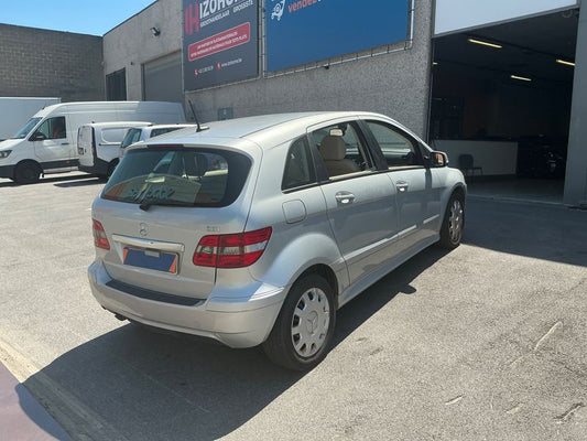 Mercedes-Benz B-Klasse B 180 CDI 2011 – снимка 2