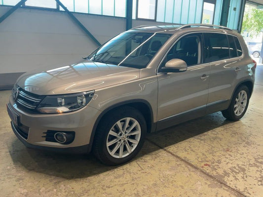 Volkswagen Tiguan 1.4 TSI Sport & Style BlueMotion Tech 2014 – снимка 2
