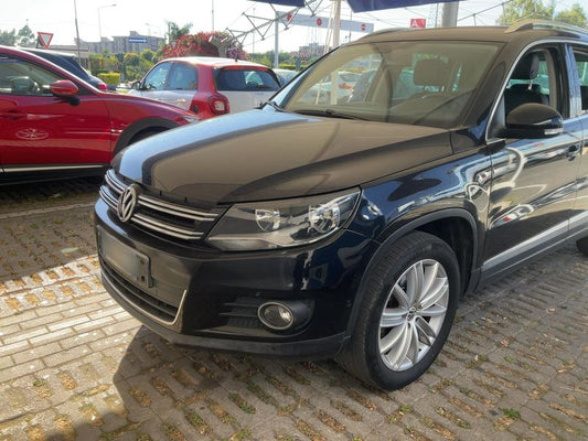 Volkswagen Tiguan 2.0 TDI Sport & Style 4Motion 2011 – снимка на щета 2