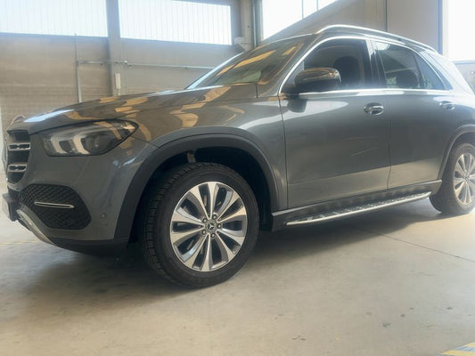 Mercedes-Benz GLE-Klasse GLE 300 d Mild-Hybrid 4Matic 2023 – снимка 2