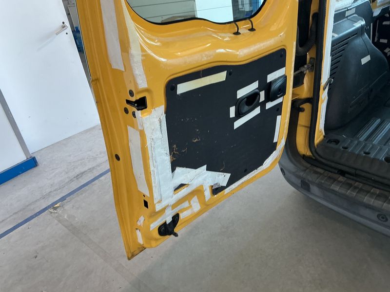 Renault Kangoo 1.5 dCi Authentique 2015 – снимка на щета