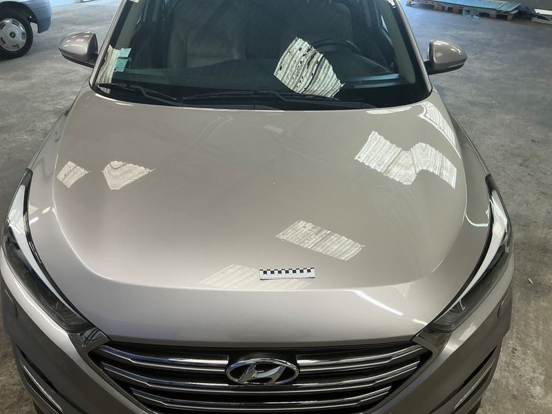 Hyundai Tucson 1.7 CRDi Executive 2WD 2016 – снимка 42
