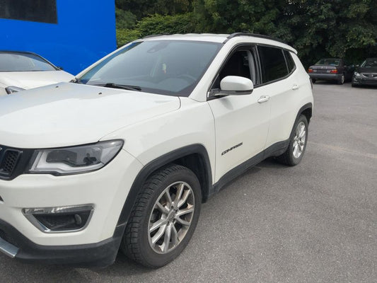 Jeep Compass 1.3 T-GDi Limited FWD 2020 – снимка 2