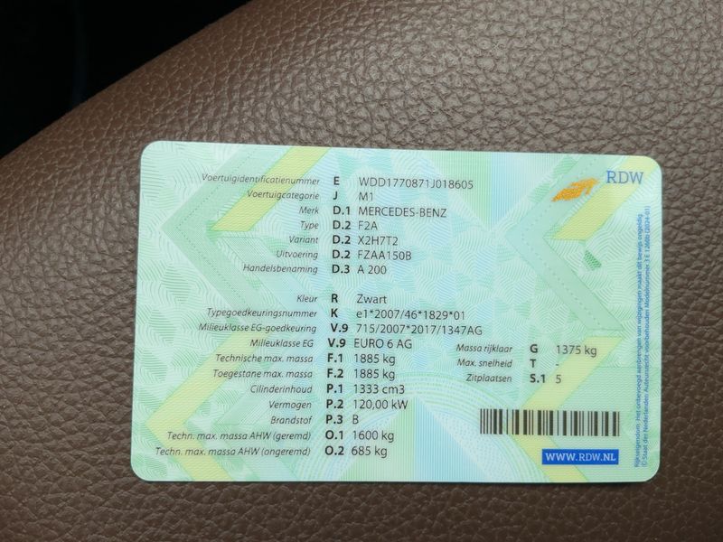 Mercedes-Benz A-Klasse A 200 2018 – снимка 20