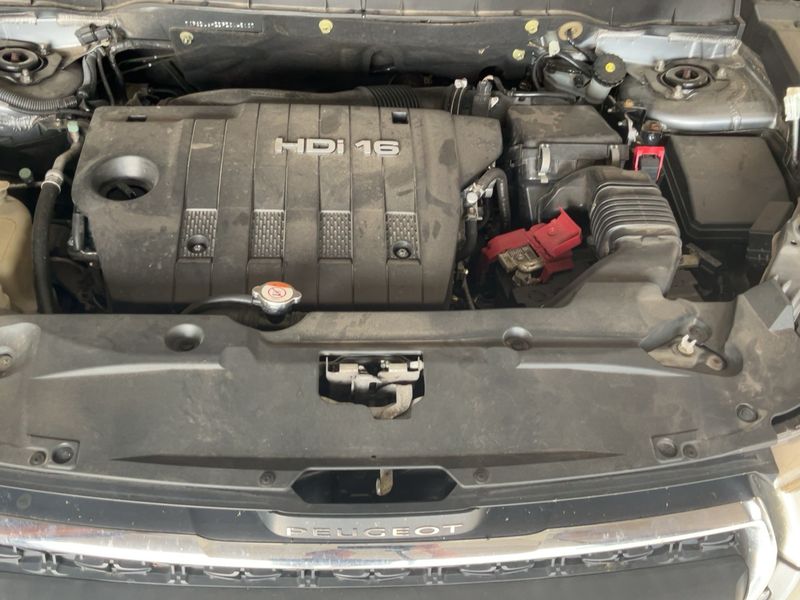 Peugeot 4008 1.8 HDi 2015 – снимка 43