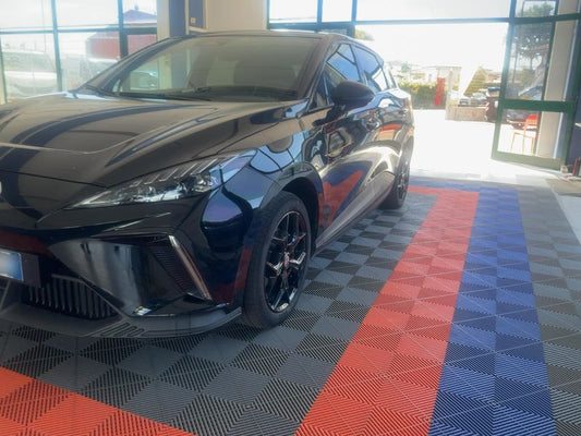 MG 4 electric drive 150 kW Luxury 2023 – снимка 2