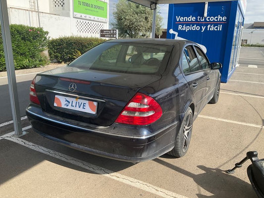 Mercedes-Benz E-Klasse E 270 CDI Elegance 2003 – снимка 2