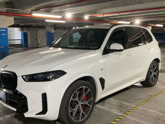 BMW X5 xDrive 30d Mild-Hybrid M Sport 2023 – снимка 2