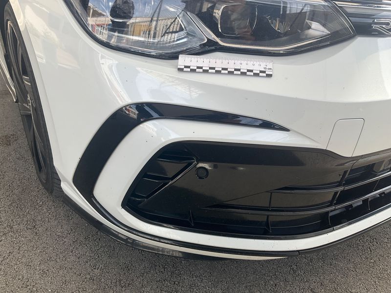 Volkswagen Golf VIII 2.0 TDI R-Line 2022 – снимка 32