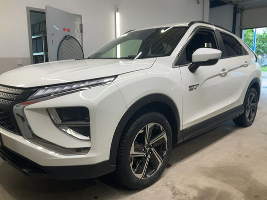 Mitsubishi Eclipse Cross 2.4 Plug-in Hybrid 4WD 2022 – снимка 2
