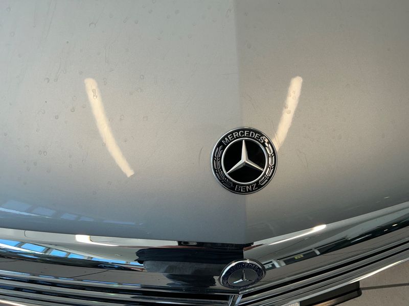 Mercedes-Benz E-Klasse E 250 CGI BlueEfficiency Avantgarde 2010 – снимка 36