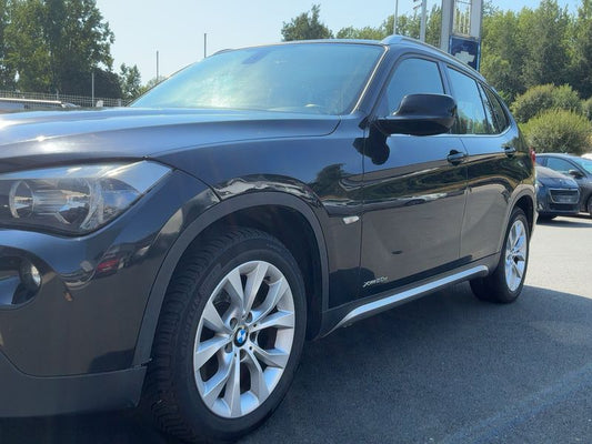 BMW X1 xDrive 20d Luxe 2012 – снимка 2