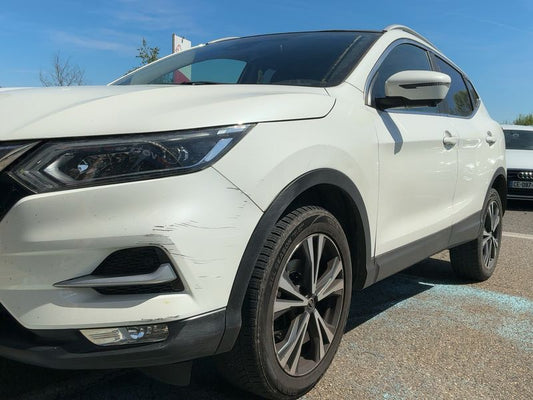 Nissan Qashqai 1.6 dCi Tekna + 2018 – снимка 2