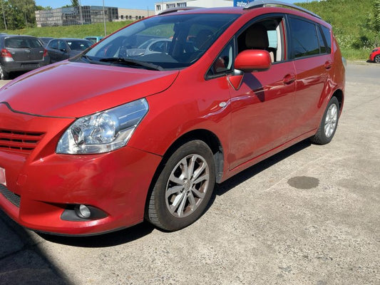 Toyota Verso 1.6 2012 – снимка 2