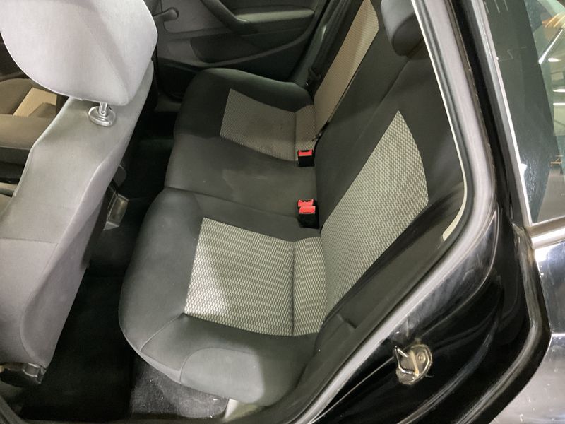Volkswagen Polo 1.2 TDI Trendline BlueMotion Tech 2012 – снимка 6