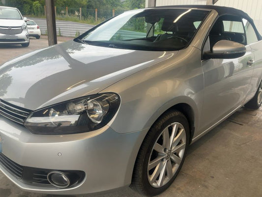 Volkswagen Golf VI 1.6 TDI 2011 – снимка 2