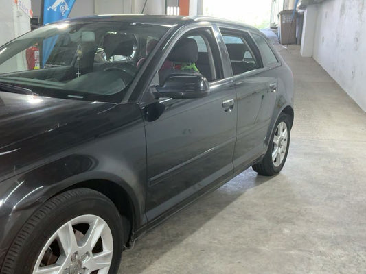 Audi A3 Sportback 1.6 TDI Attraction 2011 – снимка на щета 2