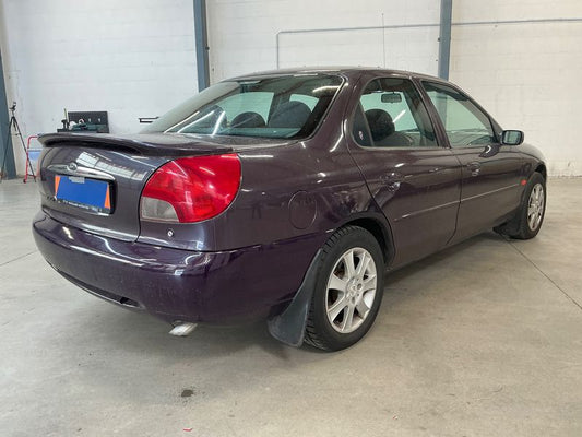Ford Mondeo 2.5 V6 Ghia 1997 – снимка 2